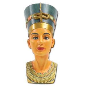 Nefertiti Statue 7548 
