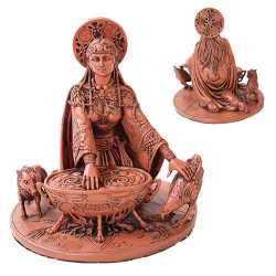 Celtic Goddess Cerridwen Statue by Artist Maxine Miller Celtic Goddess Cerridwen Statue by Celtic Artist Maxine Miller