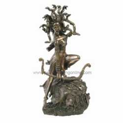 8222 Medusa Statue 