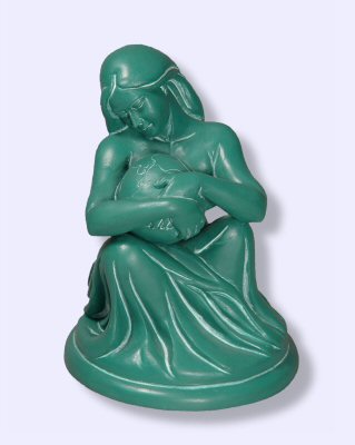 Graceful Earth Mother Statue 